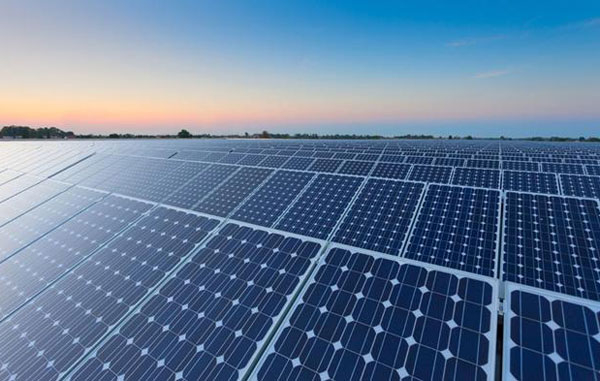光伏并網(wǎng)發(fā)電系統(tǒng)是什么？與離網(wǎng)光伏發(fā)電系統(tǒng)的區(qū)別