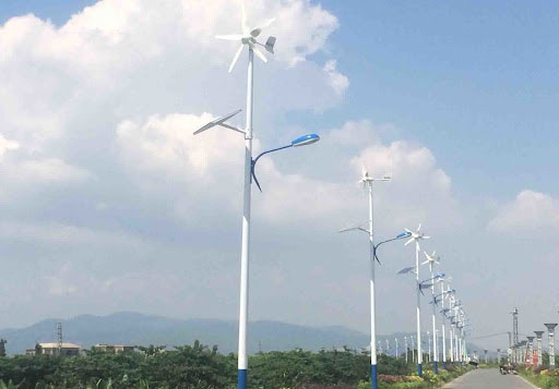 風(fēng)光互補路燈廠家目前做的比較好有哪些？