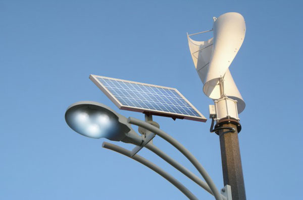 風(fēng)光互補(bǔ)是什么意思？什么是風(fēng)光互補(bǔ)路燈？