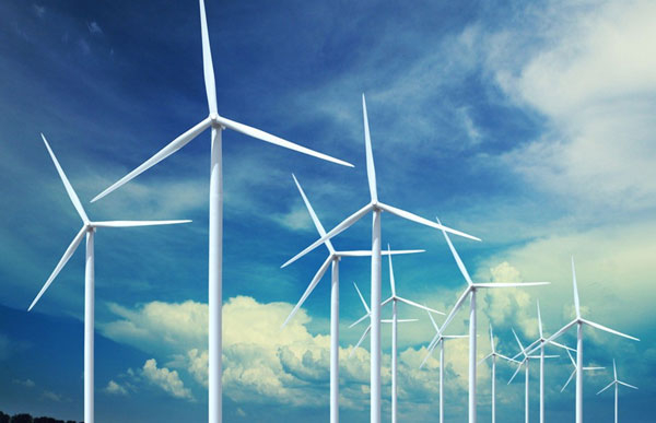 風力發(fā)電機一臺造價多少錢？一個風力發(fā)電機投入多少錢？