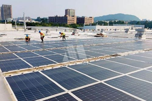 剛?cè)岵?！邁貝特屋頂柔性組件固定支架聚光煥能！