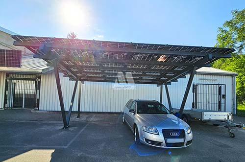聚光全球！邁貝特BIPV光伏車棚系統(tǒng)實(shí)現(xiàn)跨界融合