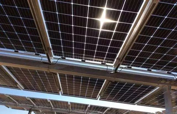 雙面太陽能電池板的優(yōu)勢(shì)